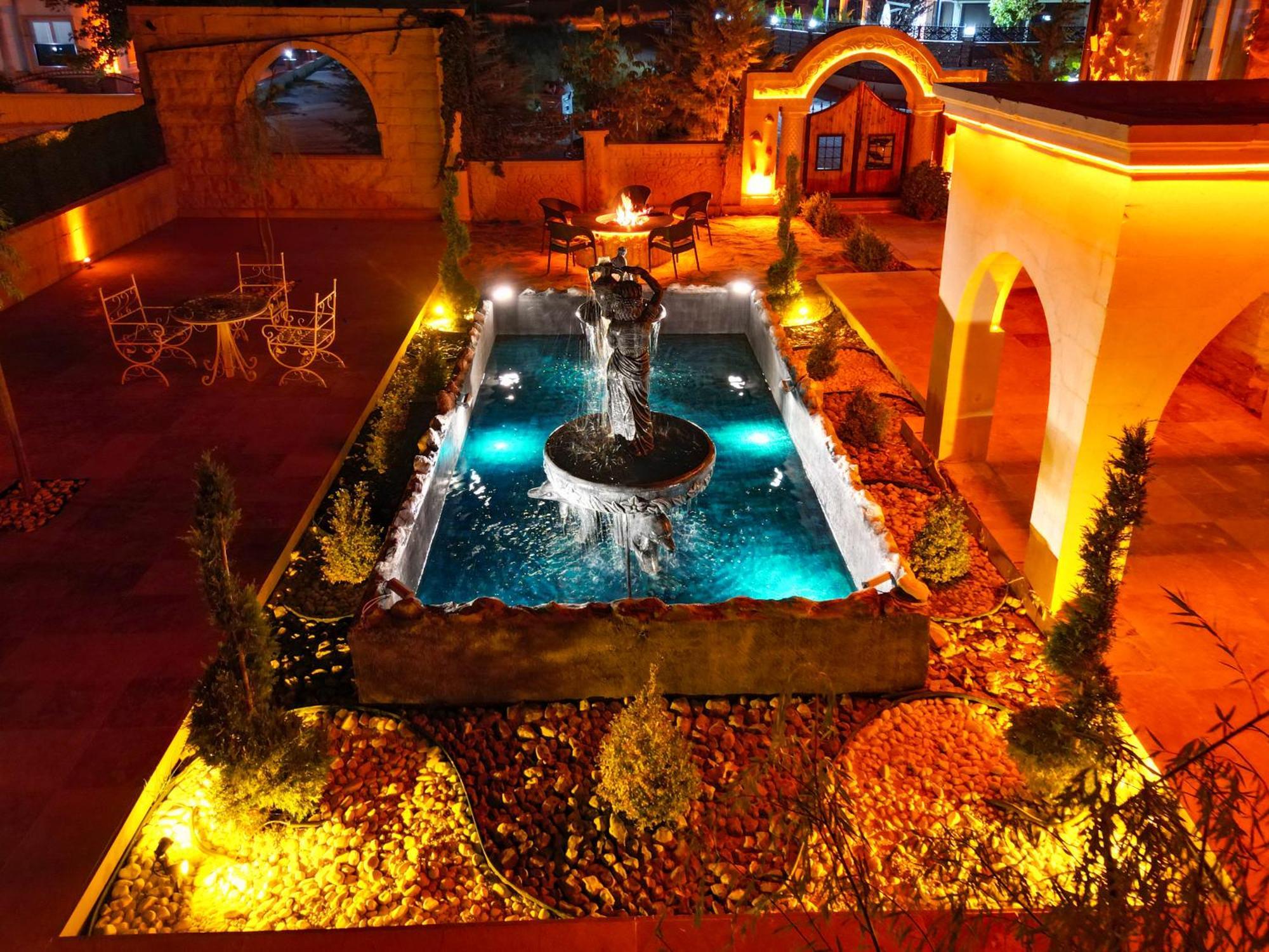 Moonlight Of Cappadocia Hotel Üçhisar Buitenkant foto