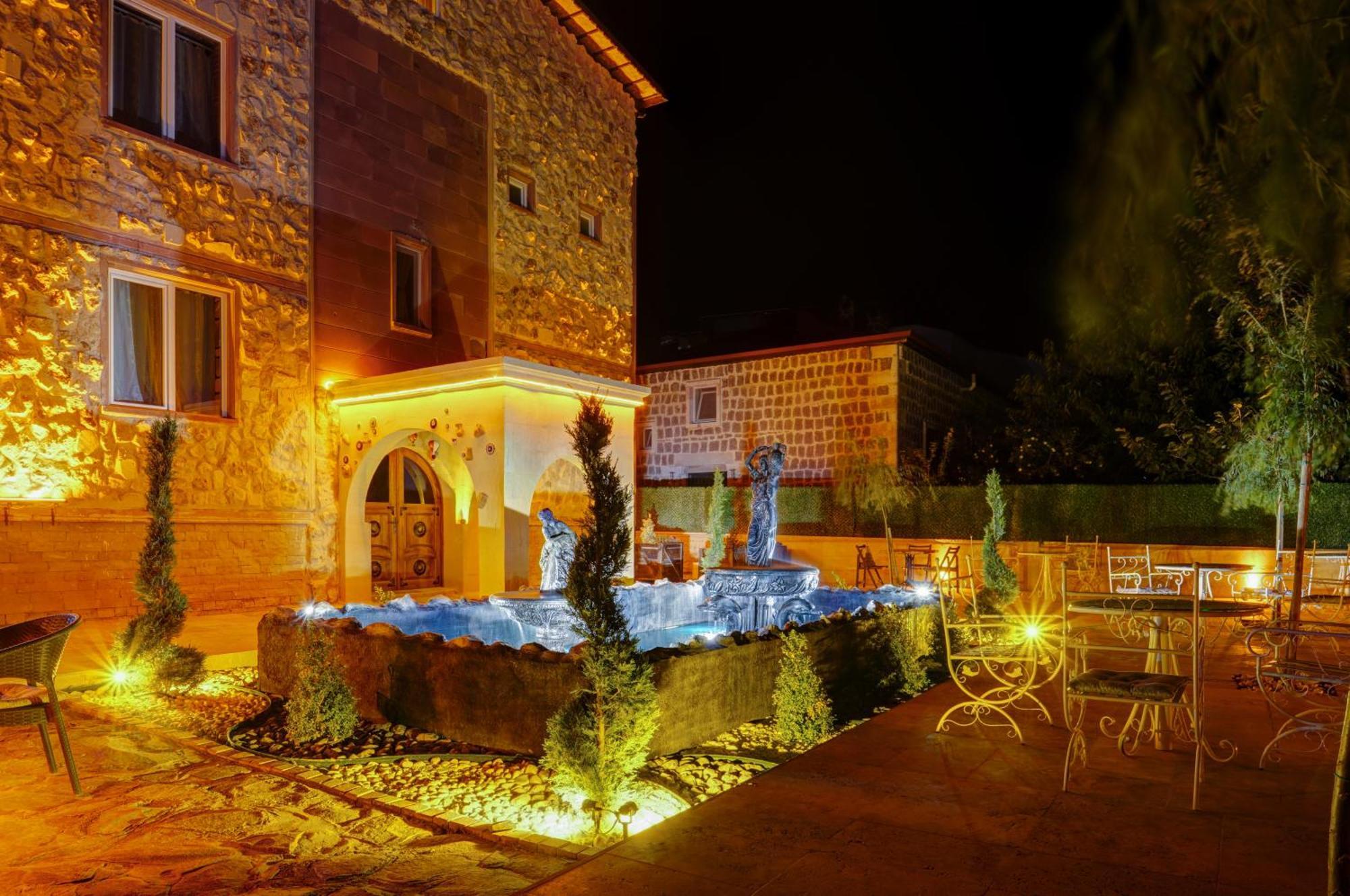 Moonlight Of Cappadocia Hotel Üçhisar Buitenkant foto